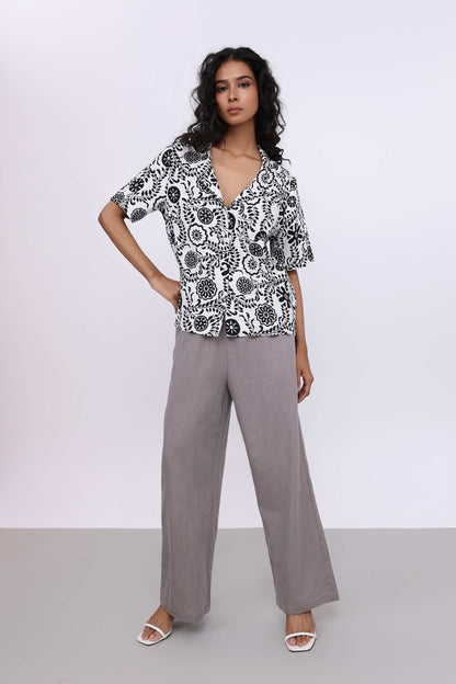 ANNIE BLACK FLORAL LINEN BUTTON UP SHIRT